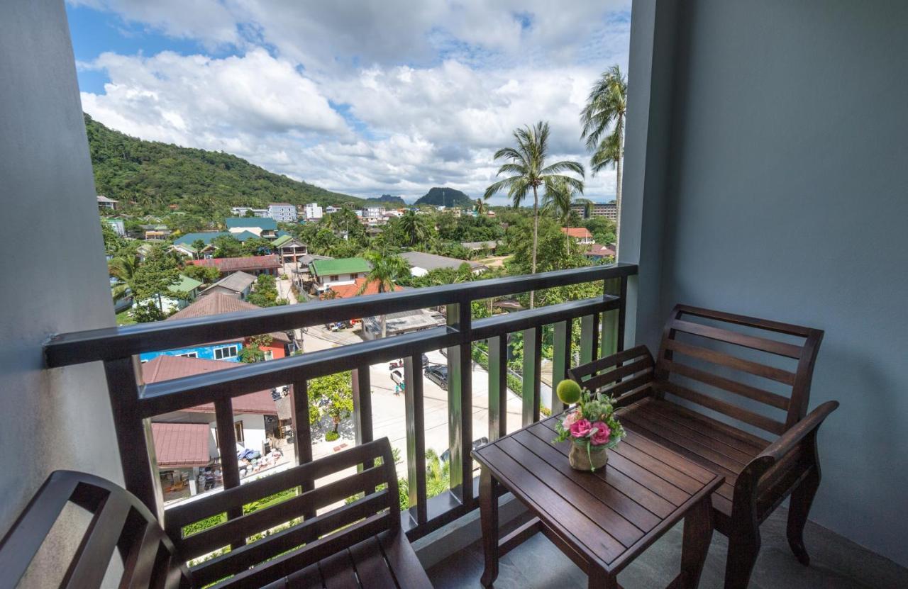Hotel Andaman Breeze
